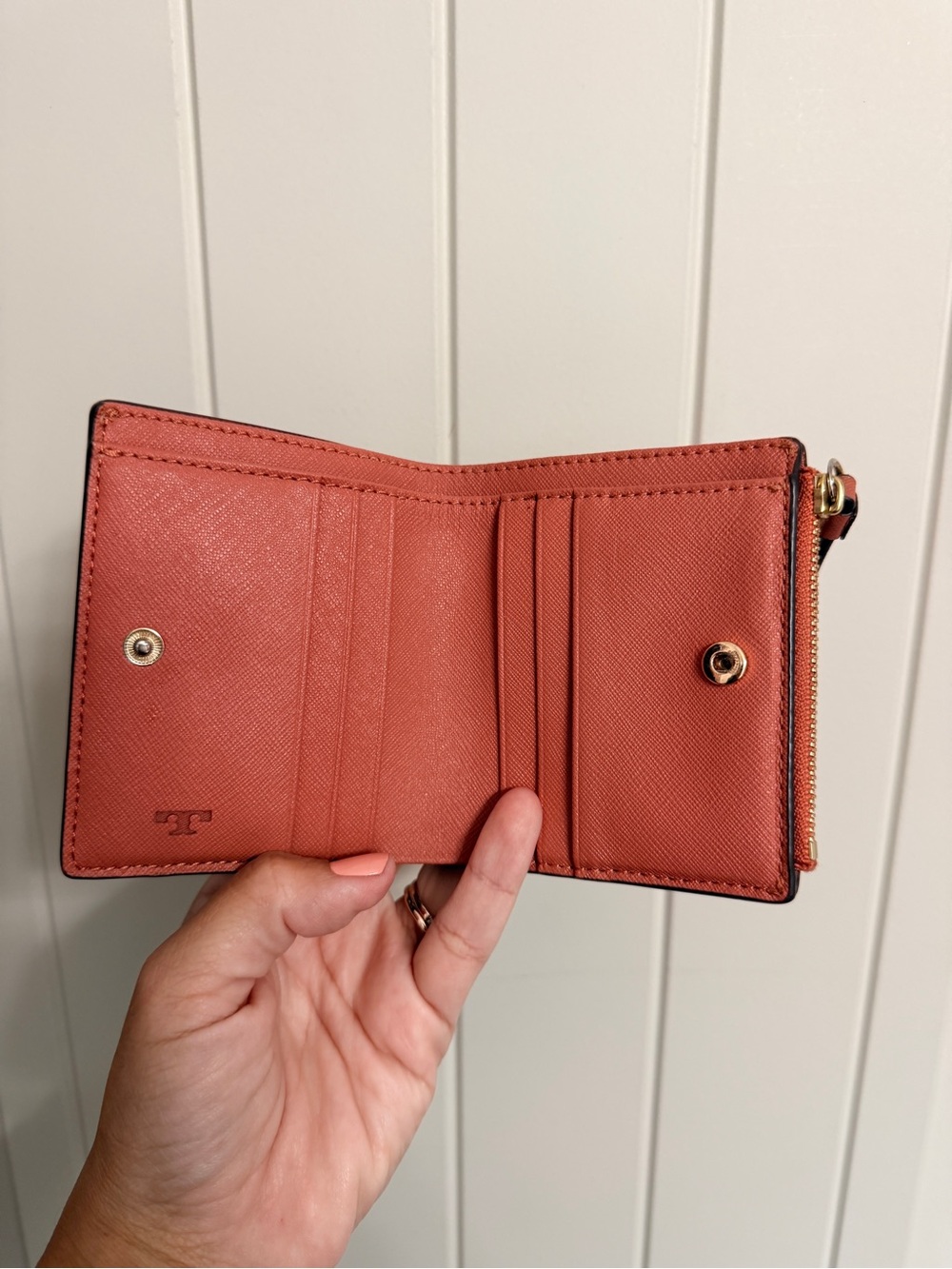 Tory Burch Compact Wallet - Picture 2 of 5